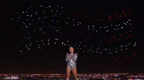 超级碗中场秀大牌明星云集&nbsp;上演“宠儿”与“菜鸟”的终极较量