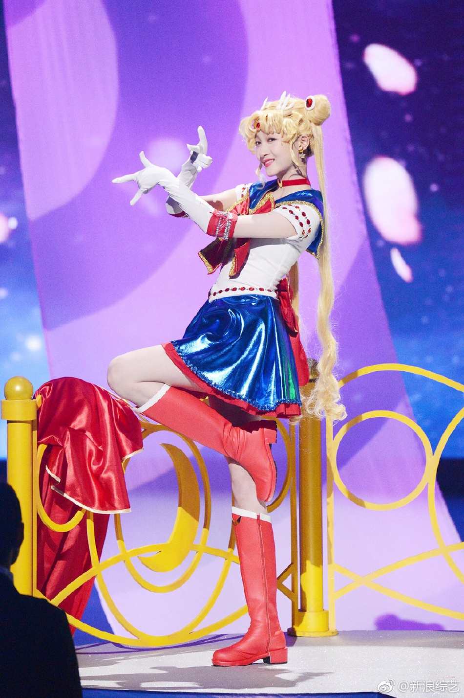 关晓彤张天爱神COS美少女战士 活力十足重拾童年回忆