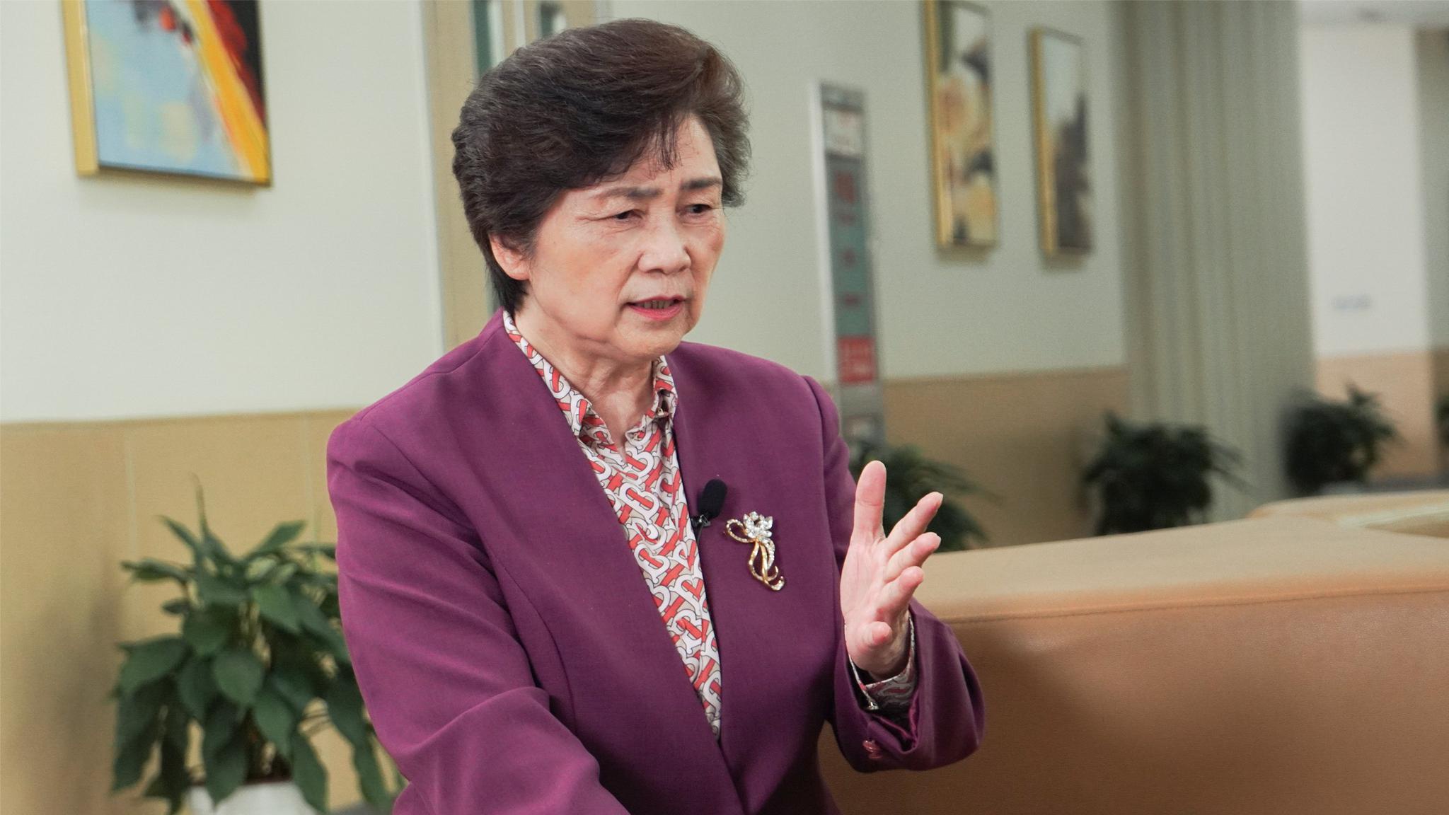 东南卫视抗疫特殊节目 李兰娟：人类要掌握自己的命运