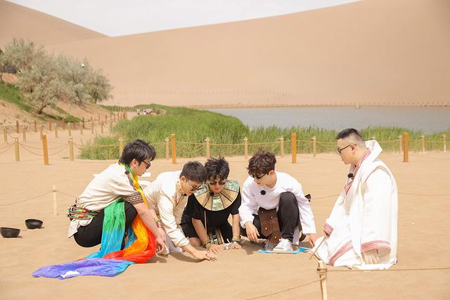 《极限挑战6》贾乃亮现悬浮术 岳云鹏成异心人